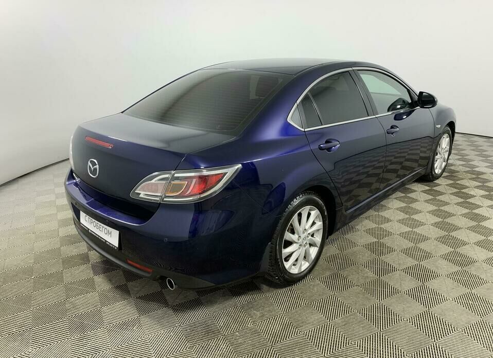 Mazda 6 2.0 AT (147 л.с.)